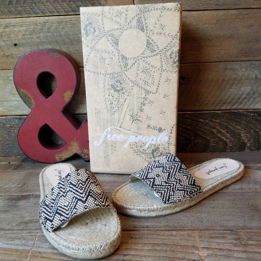 NIB NWT FREE PEOPLE Beachfront Espadrille Sandal - Picture 3 of 16